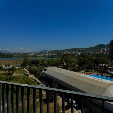 Serenity's * Tirana